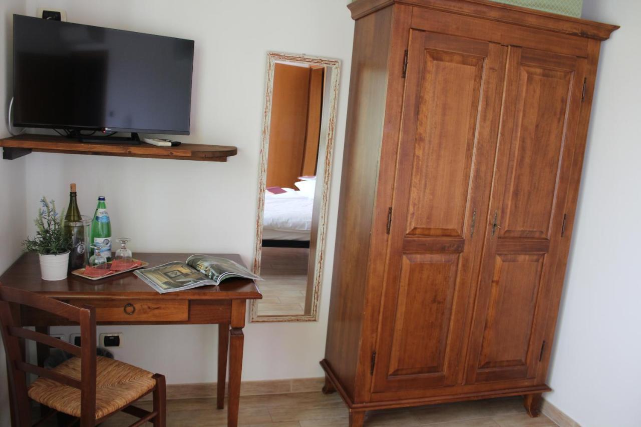 Agriturismo Al-Bor ลาซีเซ ภายนอก รูปภาพ